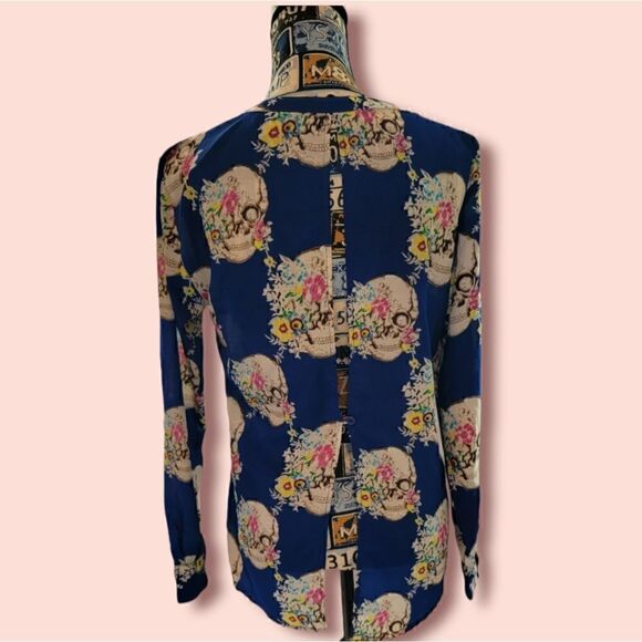 Skull Floral button down shirt - Picture 2 of 8